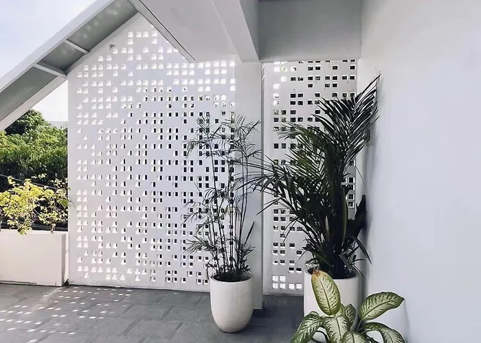 Jasmine スミニャック